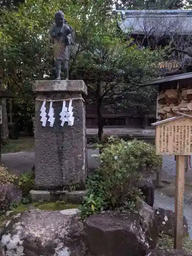 報徳二宮神社の像