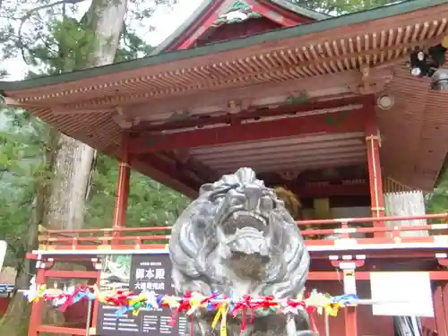 日光二荒山神社の狛犬