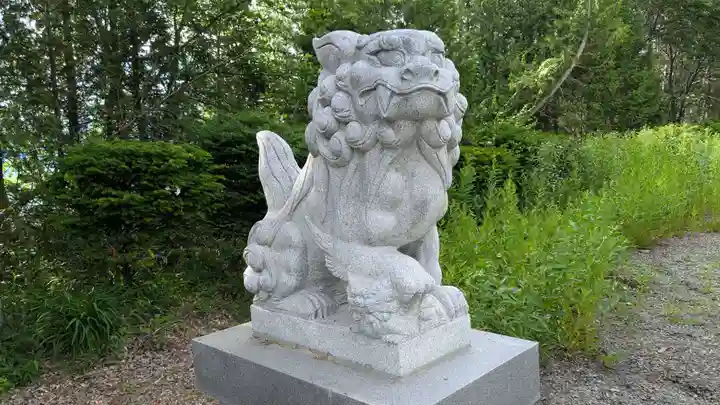 東瓜幕八幡神社の狛犬