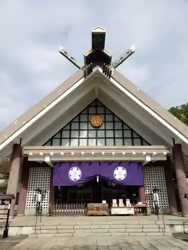 千葉縣護國神社の本殿・本堂