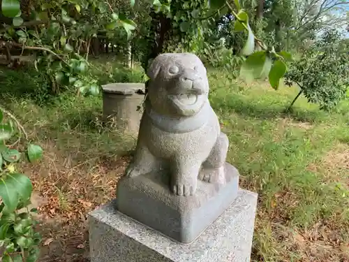 八幡神社の狛犬