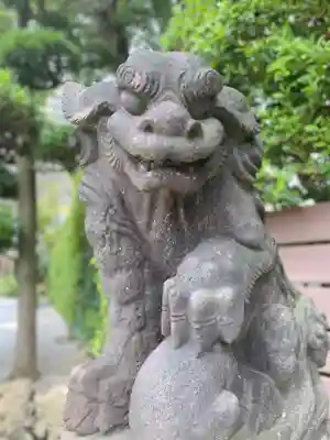 太田杉山神社・横濱水天宮の狛犬