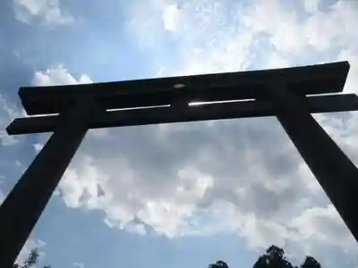 大斎原(熊野本宮大社旧社地)の鳥居