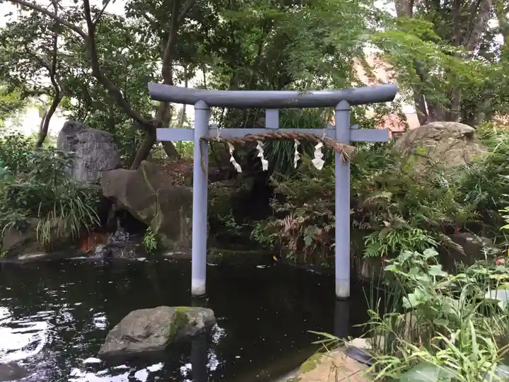 愛宕神社の鳥居