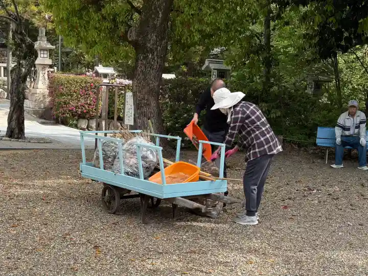 廣田神社の{uncategorized: "未分類", other: "その他", undefined: "問題あり", building: "その他建物", grave: "お墓", sacred_gate: "鳥居", guardian: "狛犬", statue: "像", buddha: "仏像", history: "歴史", nature: "自然", garden: "庭園", animal: "動物", pagoda: "塔", temizu: "手水舎", mountain_gate: "山門・神門", sanctuary: "本殿・本堂", subordinate: "末社・摂社", art: "芸術", scenery: "景色", jizo: "地蔵", ema: "絵馬", goshuin: "御朱印", omikuji: "おみくじ", items: "授与品その他", amulet: "お守り", goshuincho: "御朱印帳", eats: "食事", festival: "お祭り", votive_dance: "神楽", shichigosan: "七五三参", wedding: "結婚式", experience: "体験その他", initially: "初詣", around: "周辺", anti_infection: "感染症対策"}