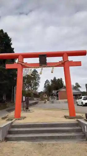 六手八幡神社の鳥居