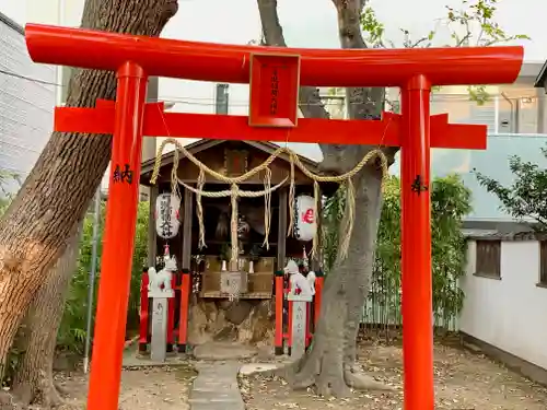 弓場八幡神社の鳥居