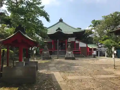 持経寺の本殿・本堂