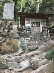 軍刀利神社(山梨県)