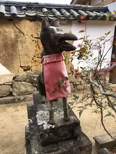 白鳥神社の狛犬