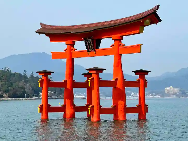 厳島神社(広島県)