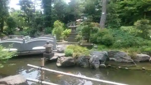 大鷲神社の庭園