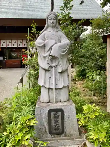 高知大神宮の像