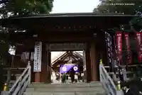 東京大神宮の山門・神門