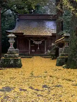 子安神社の本殿・本堂
