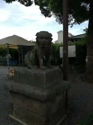 菖蒲神社の狛犬