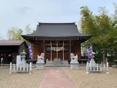 諏訪神社の本殿・本堂