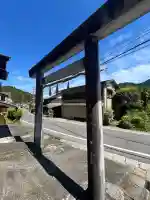幡須神社の{uncategorized: "未分類", other: "その他", undefined: "問題あり", building: "その他建物", grave: "お墓", sacred_gate: "鳥居", guardian: "狛犬", statue: "像", buddha: "仏像", history: "歴史", nature: "自然", garden: "庭園", animal: "動物", pagoda: "塔", temizu: "手水舎", mountain_gate: "山門・神門", sanctuary: "本殿・本堂", subordinate: "末社・摂社", art: "芸術", scenery: "景色", jizo: "地蔵", ema: "絵馬", goshuin: "御朱印", omikuji: "おみくじ", items: "授与品その他", amulet: "お守り", goshuincho: "御朱印帳", eats: "食事", festival: "お祭り", votive_dance: "神楽", shichigosan: "七五三参", wedding: "結婚式", experience: "体験その他", initially: "初詣", around: "周辺", anti_infection: "感染症対策"}