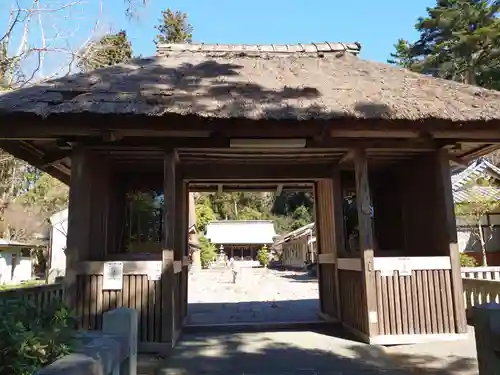 川勾神社の山門・神門