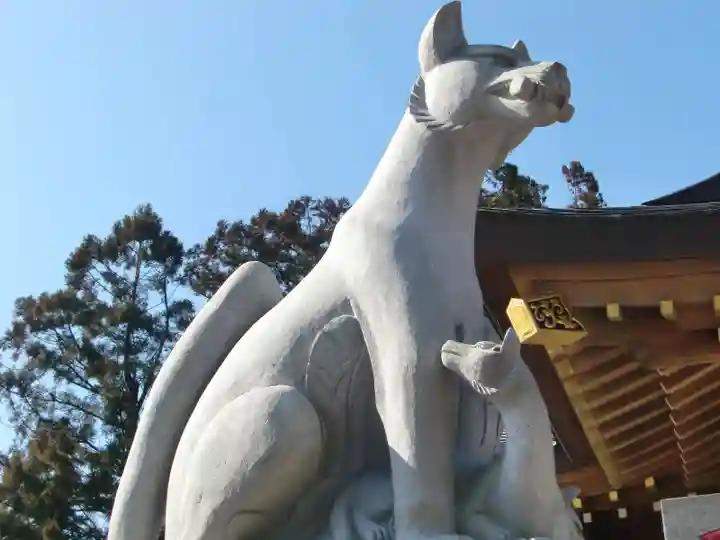 多田朝日森稲荷神社の狛犬