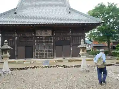 国分寺の本殿・本堂