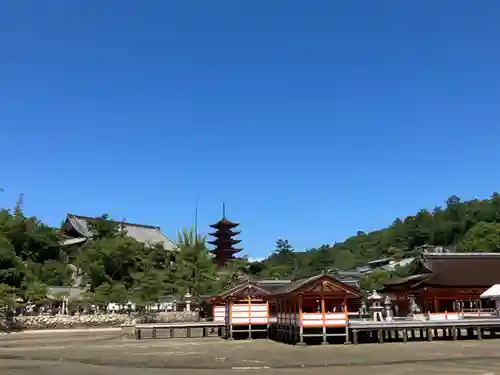 厳島神社(広島県)