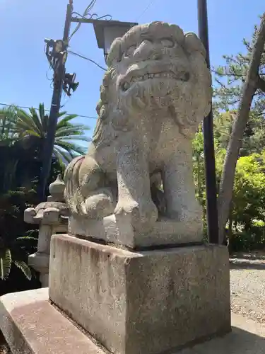 湯前神社の狛犬