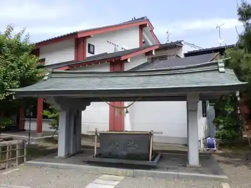 魚津神社の手水