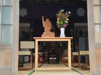 養命寺の本殿・本堂