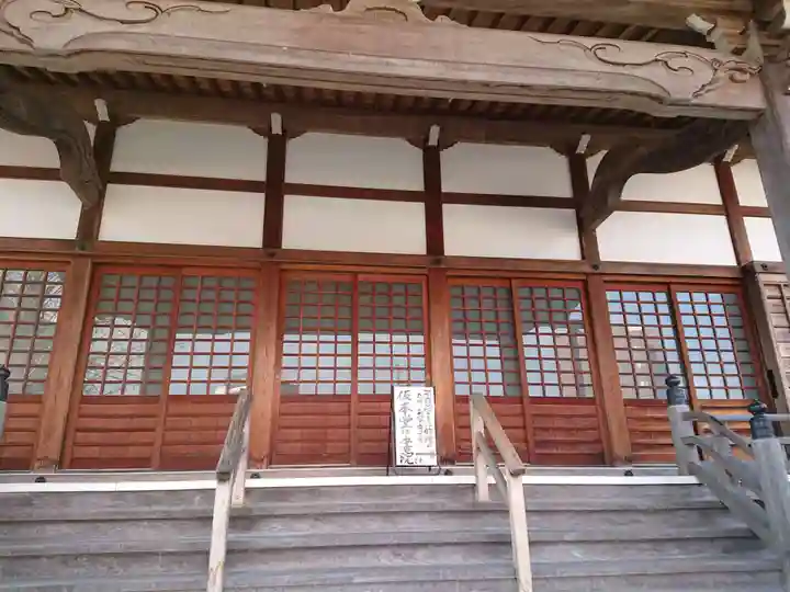 正覚寺の本殿・本堂