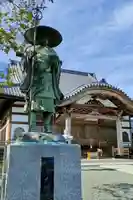 高蔵寺の本殿・本堂