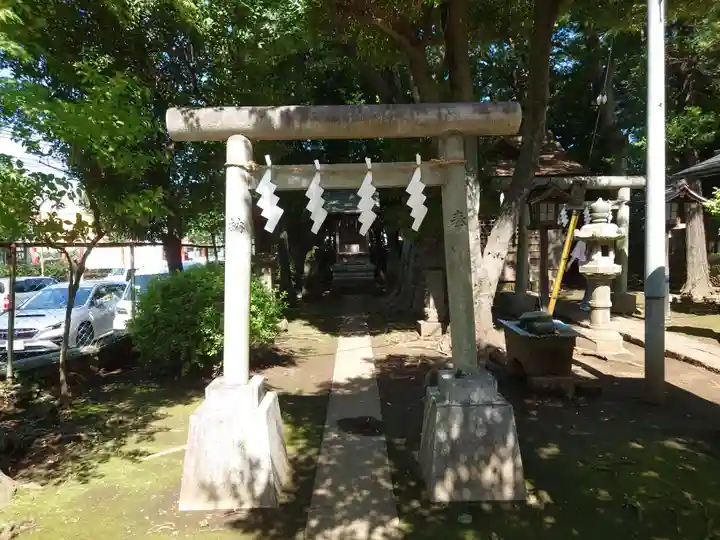 豊玉氷川神社の末社・摂社