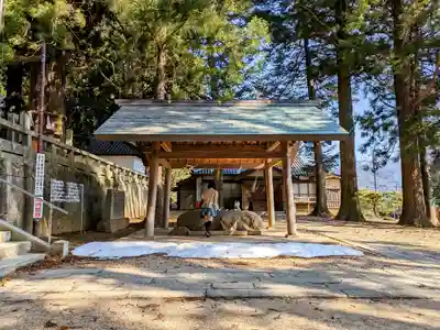 大御食神社の手水舎