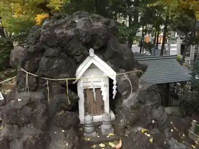 鳩森八幡神社の末社・摂社