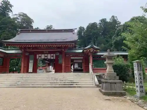 志波彦神社・鹽竈神社の山門・神門