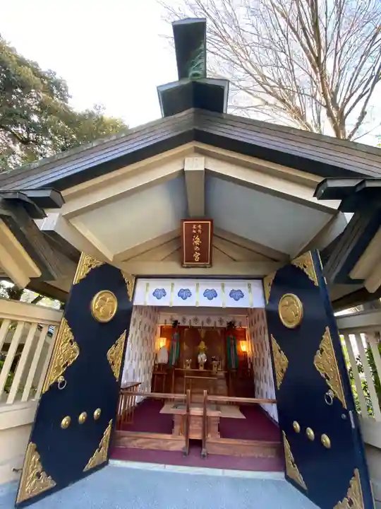 東郷神社の末社・摂社