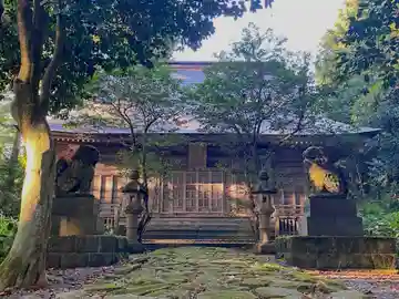 小物忌神社の本殿・本堂