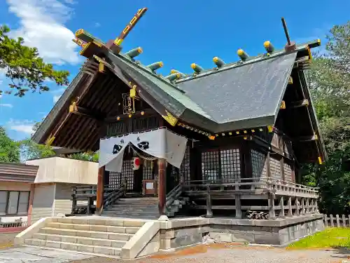 滝川神社の本殿