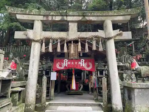 伏見稲荷大社　御膳谷奉拝所(京都府)