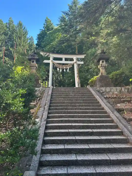 青海神社(新潟県)