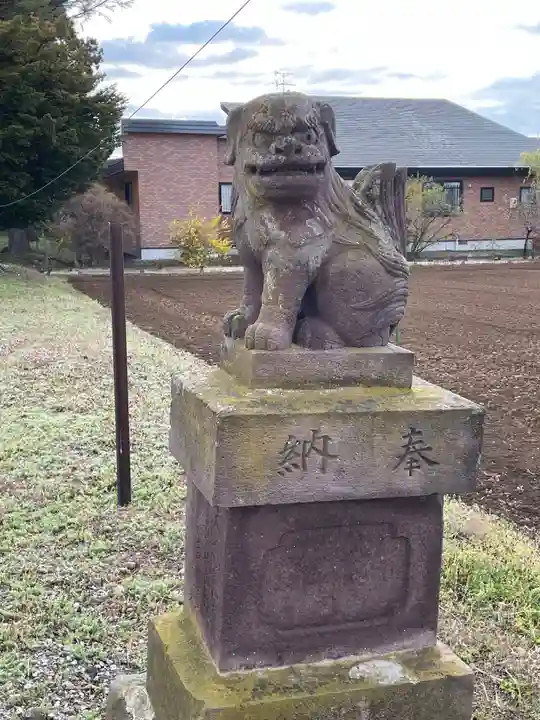 千代田稲荷神社の狛犬