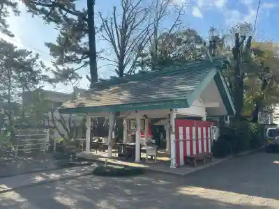 熊野神社の{uncategorized: "未分類", other: "その他", undefined: "問題あり", building: "その他建物", grave: "お墓", sacred_gate: "鳥居", guardian: "狛犬", statue: "像", buddha: "仏像", history: "歴史", nature: "自然", garden: "庭園", animal: "動物", pagoda: "塔", temizu: "手水舎", mountain_gate: "山門・神門", sanctuary: "本殿・本堂", subordinate: "末社・摂社", art: "芸術", scenery: "景色", jizo: "地蔵", ema: "絵馬", goshuin: "御朱印", omikuji: "おみくじ", items: "授与品その他", amulet: "お守り", goshuincho: "御朱印帳", eats: "食事", festival: "お祭り", votive_dance: "神楽", shichigosan: "七五三参", wedding: "結婚式", experience: "体験その他", initially: "初詣", around: "周辺", anti_infection: "感染症対策"}