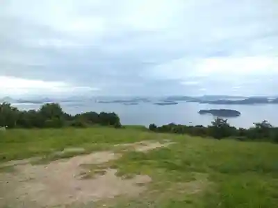 鴻八幡宮の周辺