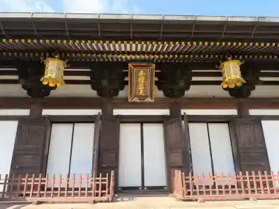 長勝寺の{uncategorized: "未分類", other: "その他", undefined: "問題あり", building: "その他建物", grave: "お墓", sacred_gate: "鳥居", guardian: "狛犬", statue: "像", buddha: "仏像", history: "歴史", nature: "自然", garden: "庭園", animal: "動物", pagoda: "塔", temizu: "手水舎", mountain_gate: "山門・神門", sanctuary: "本殿・本堂", subordinate: "末社・摂社", art: "芸術", scenery: "景色", jizo: "地蔵", ema: "絵馬", goshuin: "御朱印", omikuji: "おみくじ", items: "授与品その他", amulet: "お守り", goshuincho: "御朱印帳", eats: "食事", festival: "お祭り", votive_dance: "神楽", shichigosan: "七五三参", wedding: "結婚式", experience: "体験その他", initially: "初詣", around: "周辺", anti_infection: "感染症対策"}