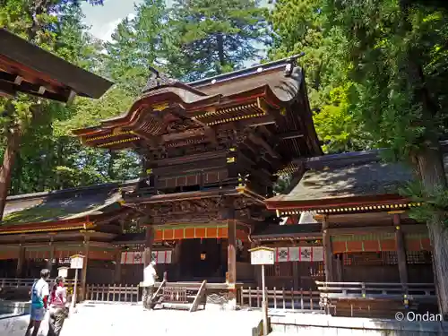 諏訪大社下社春宮(長野県)