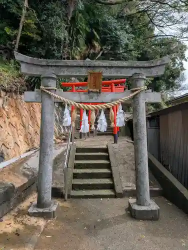 稲荷神社の鳥居