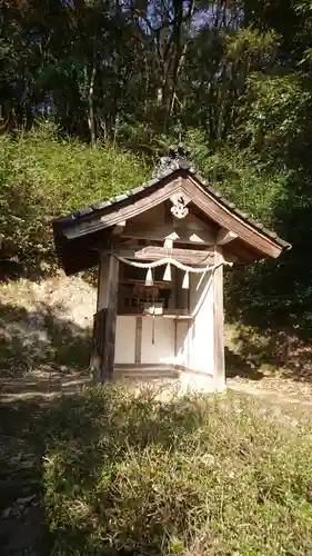 昨岡神社の末社・摂社