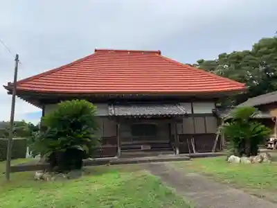 龍喜寺の本殿・本堂