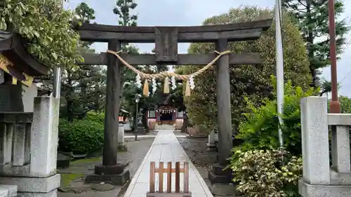 薭田神社の鳥居