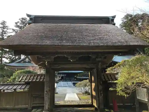 清澄寺の山門